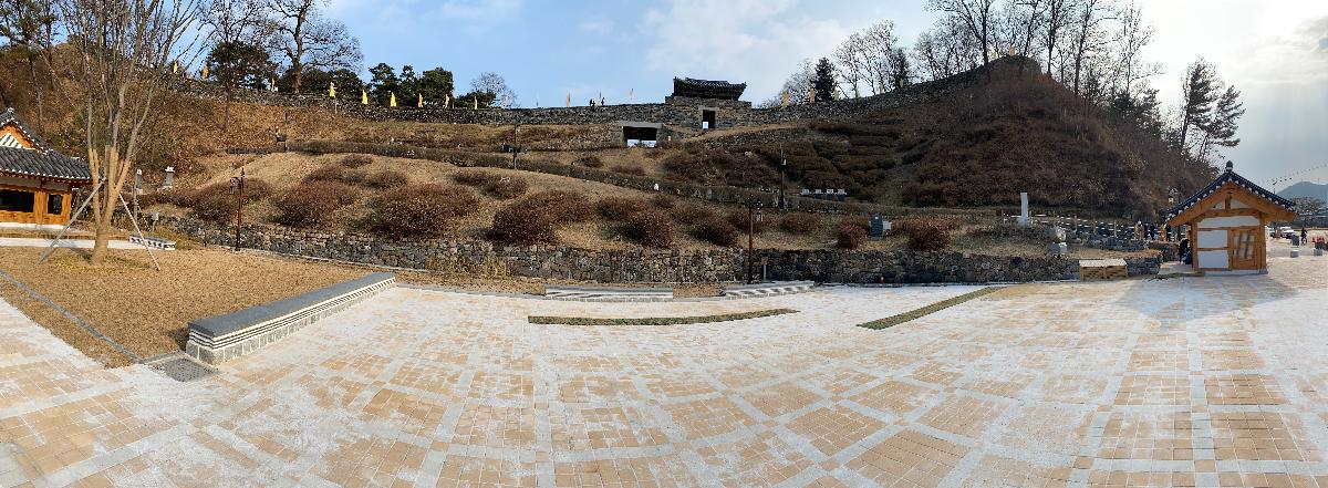충남 공주시 공산성 입구
