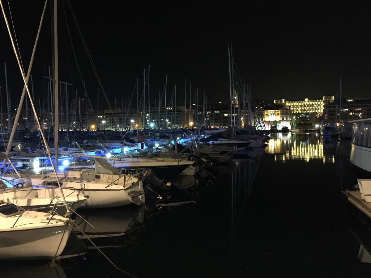 마르세유의 구항구(Vieux Port) 야경 1