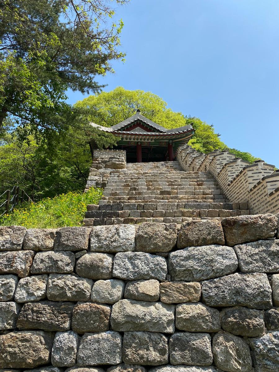 좌익문(左翼門,동문)