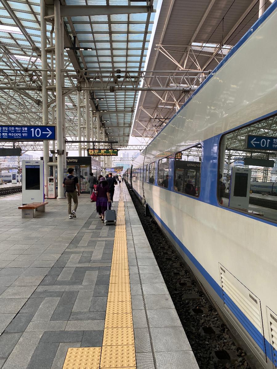 서울역 KTX  승강장 1