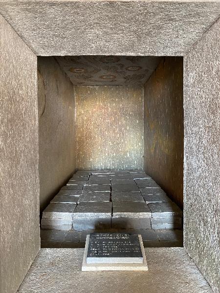 능산리벽화고분모형(陵山里壁畵古墳群模型) 내부